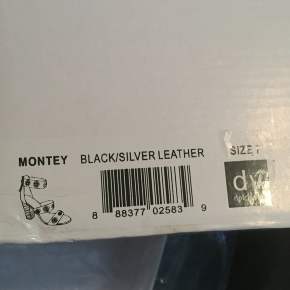 Vanessa Mooney 'Montey' Sandal DV BY DOLCE VITA - Picture 8 of 8